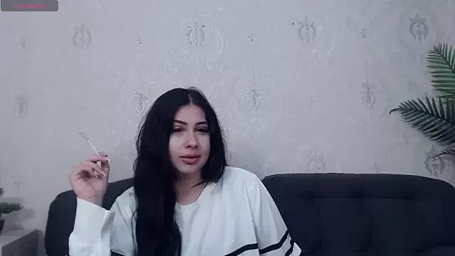 AnaysDivine from StripChat