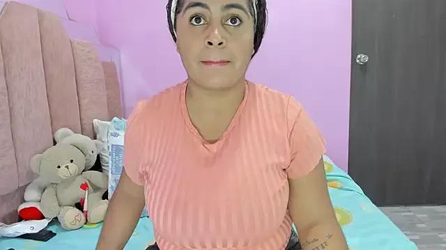 AndreaSweet2 from StripChat is Freechat