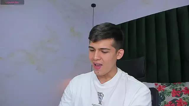 Andres_foster webcams show profile image 