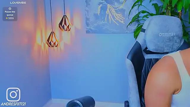 AndresR3 from StripChat is Freechat