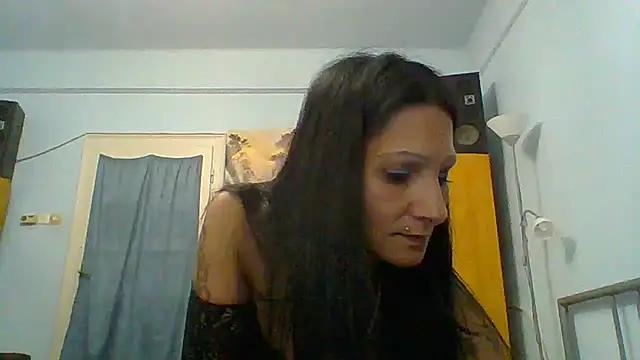 Andrikaa webcams show profile image 