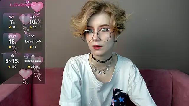 Dirty chat webcam: explore liveshows with versed models, from laying bare to fetishes, in a variety of sexy free adult webcams.