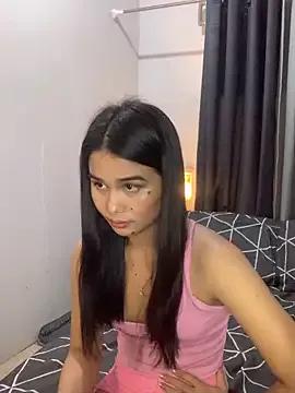 AngelHille from StripChat is Freechat