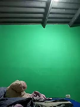 AnggelicaSwan21 from StripChat