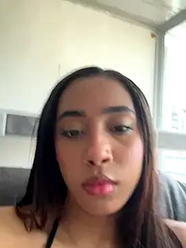 Ania_rose from StripChat is Freechat