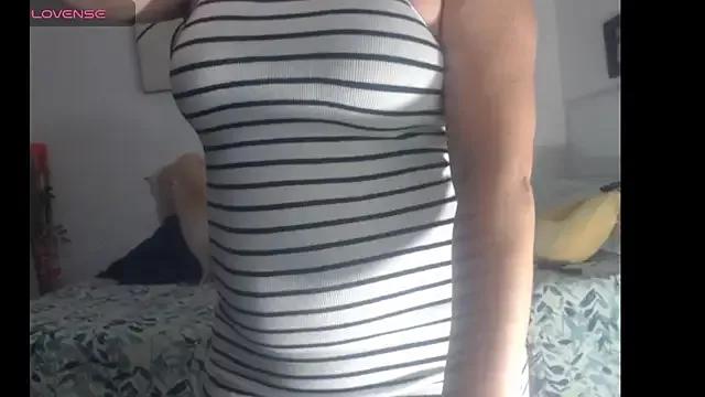 anii_mantilla from StripChat