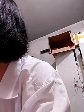 Aninyin22 from StripChat