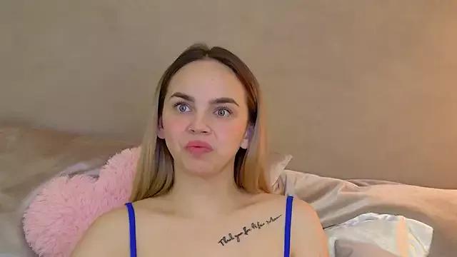 AnitaVenture from StripChat is Freechat