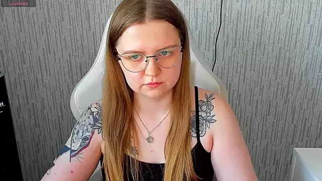 AnitaVine from StripChat is Freechat