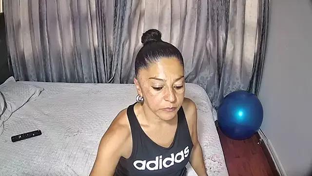 Anitta_muscle from StripChat is Freechat
