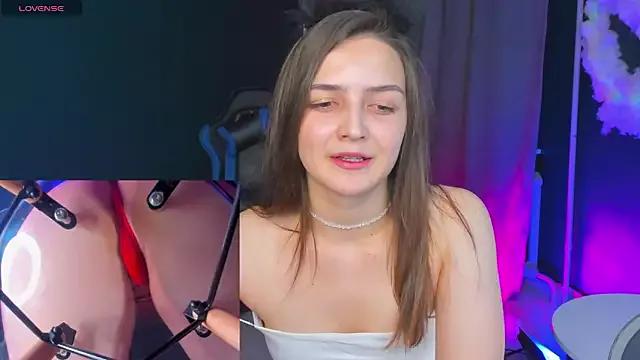 Ann_Perry from StripChat