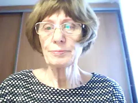 Anna7223 from StripChat is Freechat