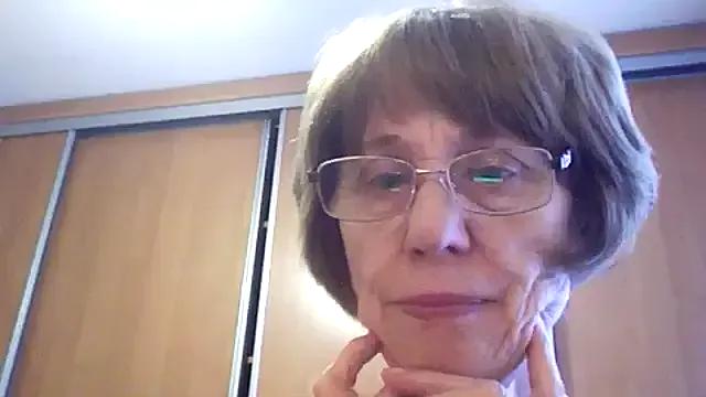 Anna72233 from StripChat is Freechat