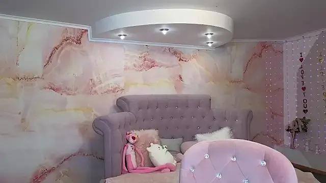 Anna_Kenann from StripChat
