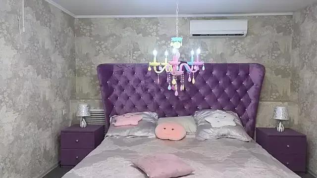 Anna_Kenann from StripChat