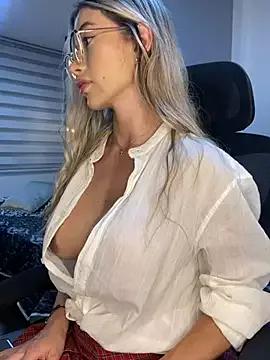 Anna_quinn from StripChat