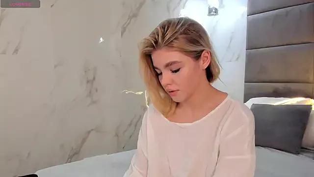 Anna_Robinson from StripChat