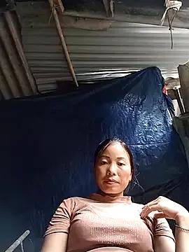 Annaacutee from StripChat