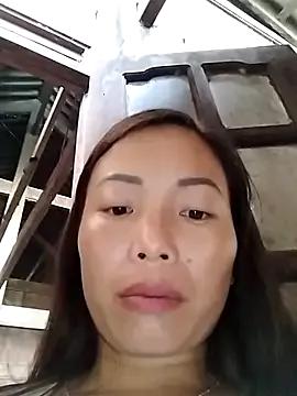 Annaacutee from StripChat