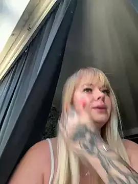 AnnaLenaaa from StripChat is Freechat