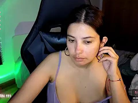 AnnaQueen from StripChat
