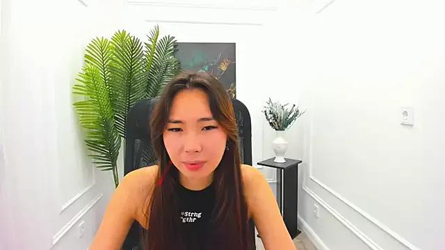 AnnaReyla webcams show profile image 