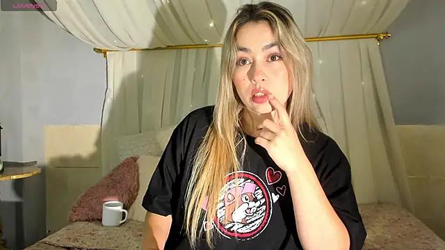 AnnaVictoria__ from StripChat