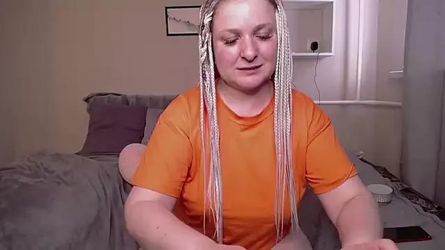 AnnaXCherri from StripChat