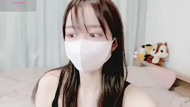 Anne_Anne_chan from StripChat