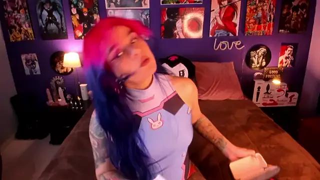 anne_cross from StripChat