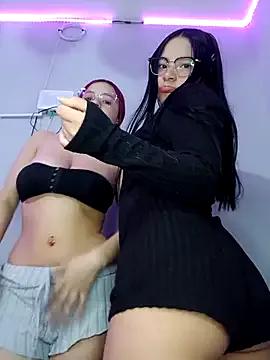 Anne_Mia from StripChat