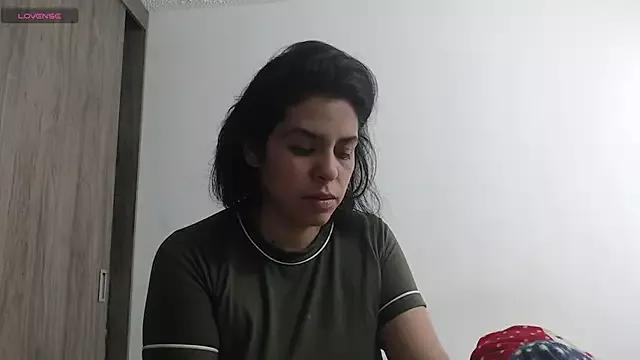 Anne_purple from StripChat