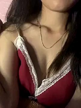 Anne_xo from StripChat