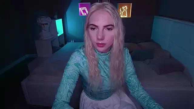 AnneTenet from StripChat
