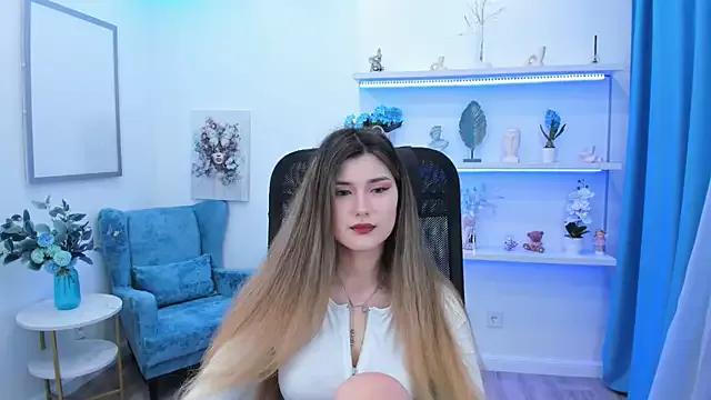AnneTLi from StripChat