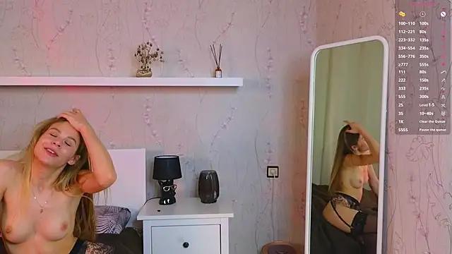 AnneVerity from StripChat