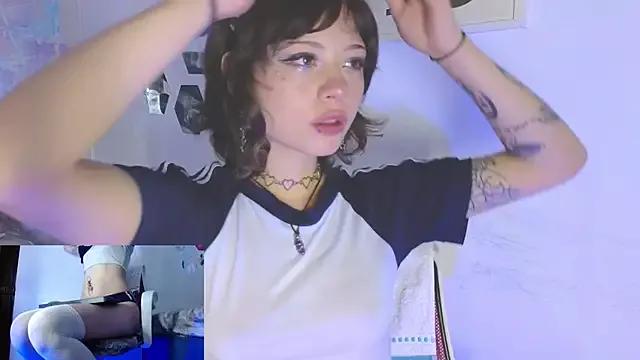 anni_bunny_xo from StripChat
