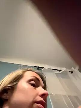 Annicam from StripChat