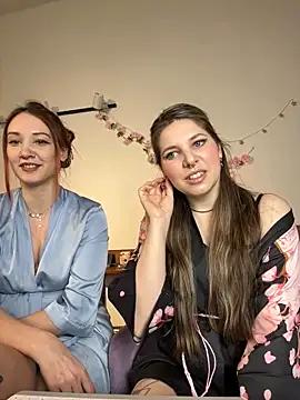 Annie_aww from StripChat