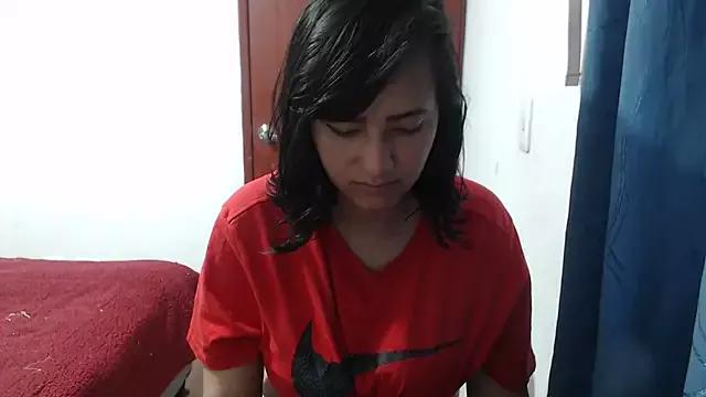 annie_clark2 from StripChat