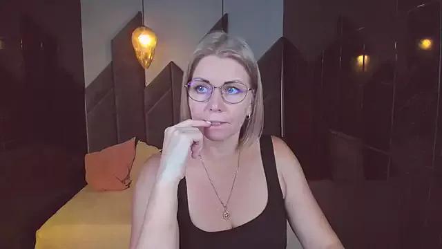 Dirty chat webcam: explore liveshows with versed models, from laying bare to fetishes, in a variety of sexy free adult webcams.