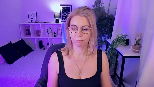 Annie_Light from StripChat