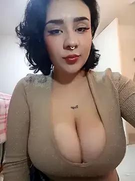 Annie_Villaa from StripChat