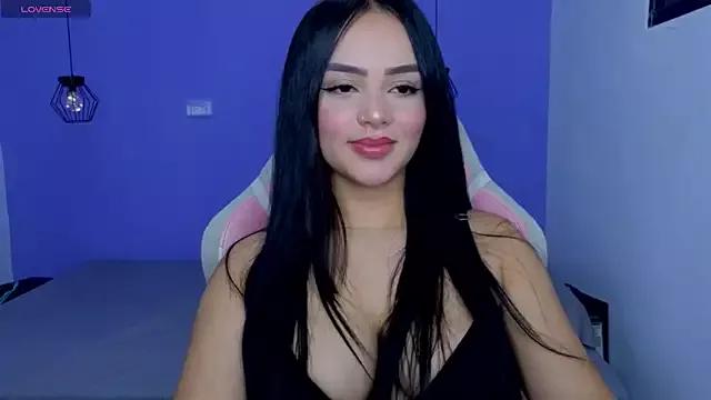 anniehart from StripChat
