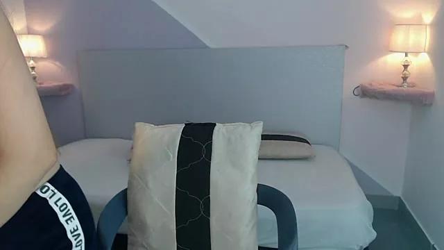 anniehart from StripChat