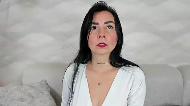 AnnieLove_ from StripChat is Freechat