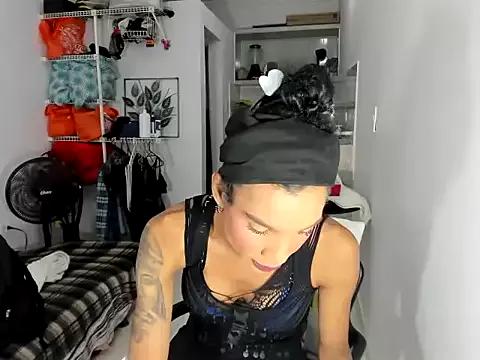 Dirty chat webcam: explore liveshows with versed models, from laying bare to fetishes, in a variety of sexy free adult webcams.