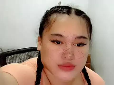 Annierose_ts from StripChat