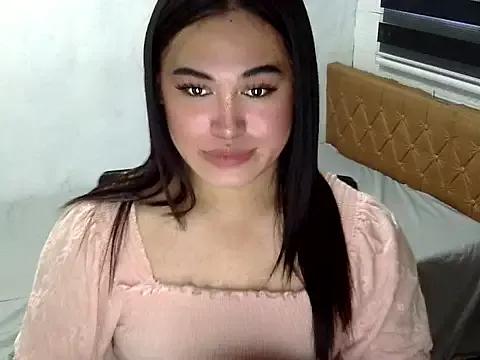 Annierose_ts from StripChat