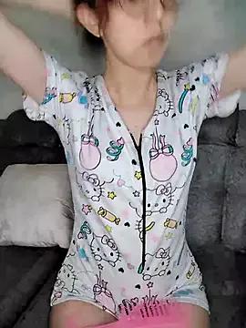 AnnieSparkle from StripChat is Freechat